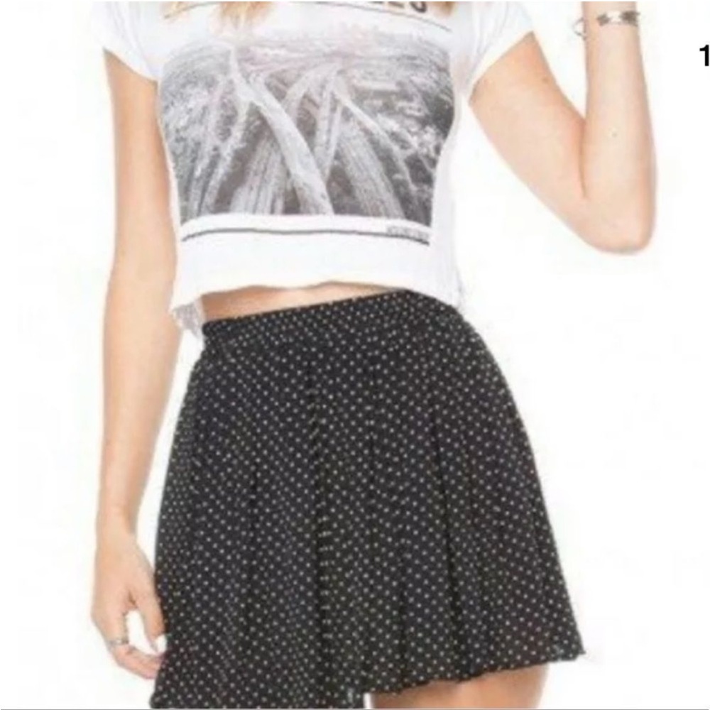 Brandy Melville Black and White Polka Dot Mini Skirt (OS)